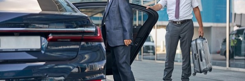 Geneva Airport Chauffeur Executive boarding business class transfer vehicle